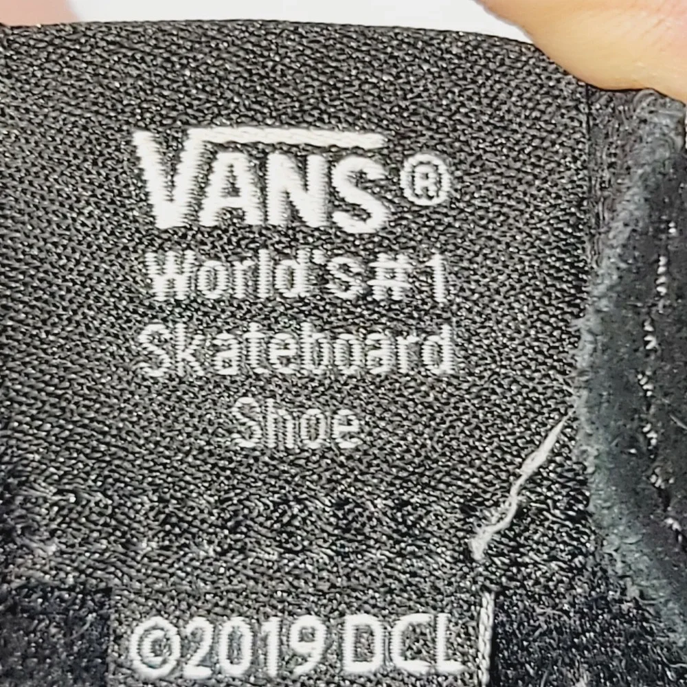VANS High Top Shoes Women's Sz 5.5 M Sk8m Shark week Hi X Black Blue Sneakers